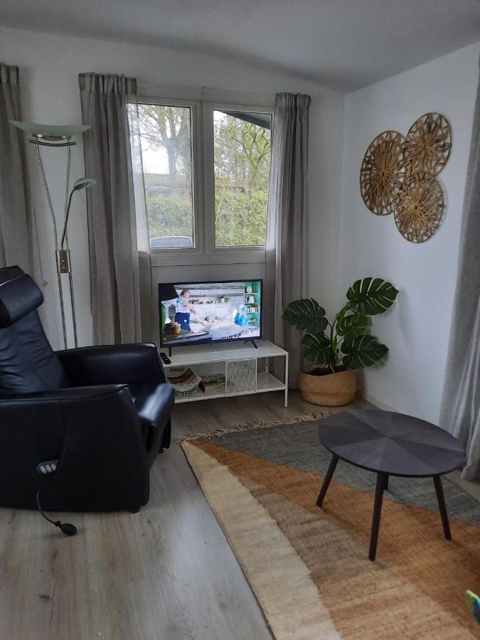 Gezellig Ingerichte Blokhut Op Een Rustig Park! Putten Exterior photo